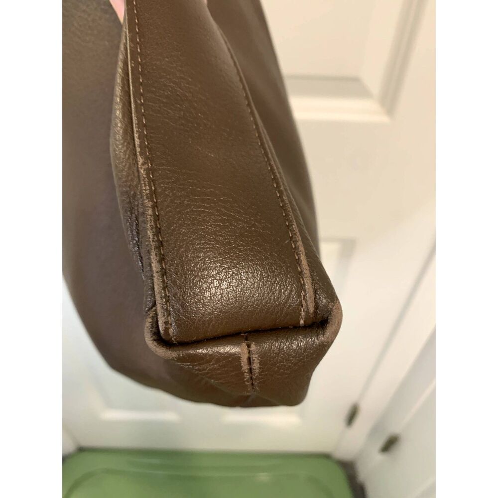 Vtg Village Tannery by Sevestet New York Chocolate Brown Leather Crossbody Bag - Picture 7 of 11